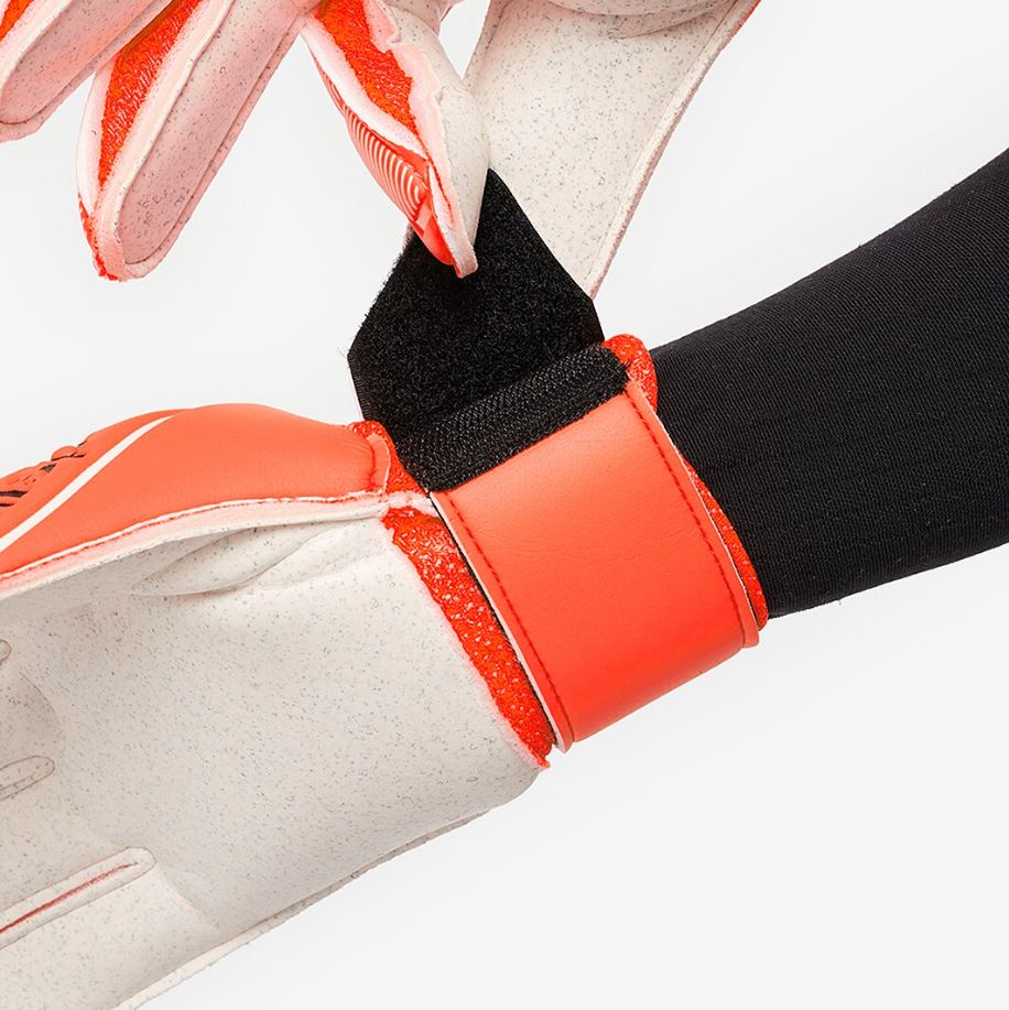 Uhlsport Starter Resist VM