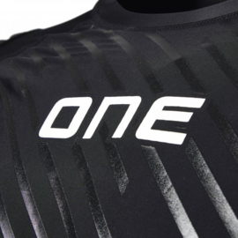 The One Glove Ondershirt met bescherming (Impact+ Baselayer top).