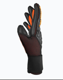 Reusch Attrakt Infinity Airvent