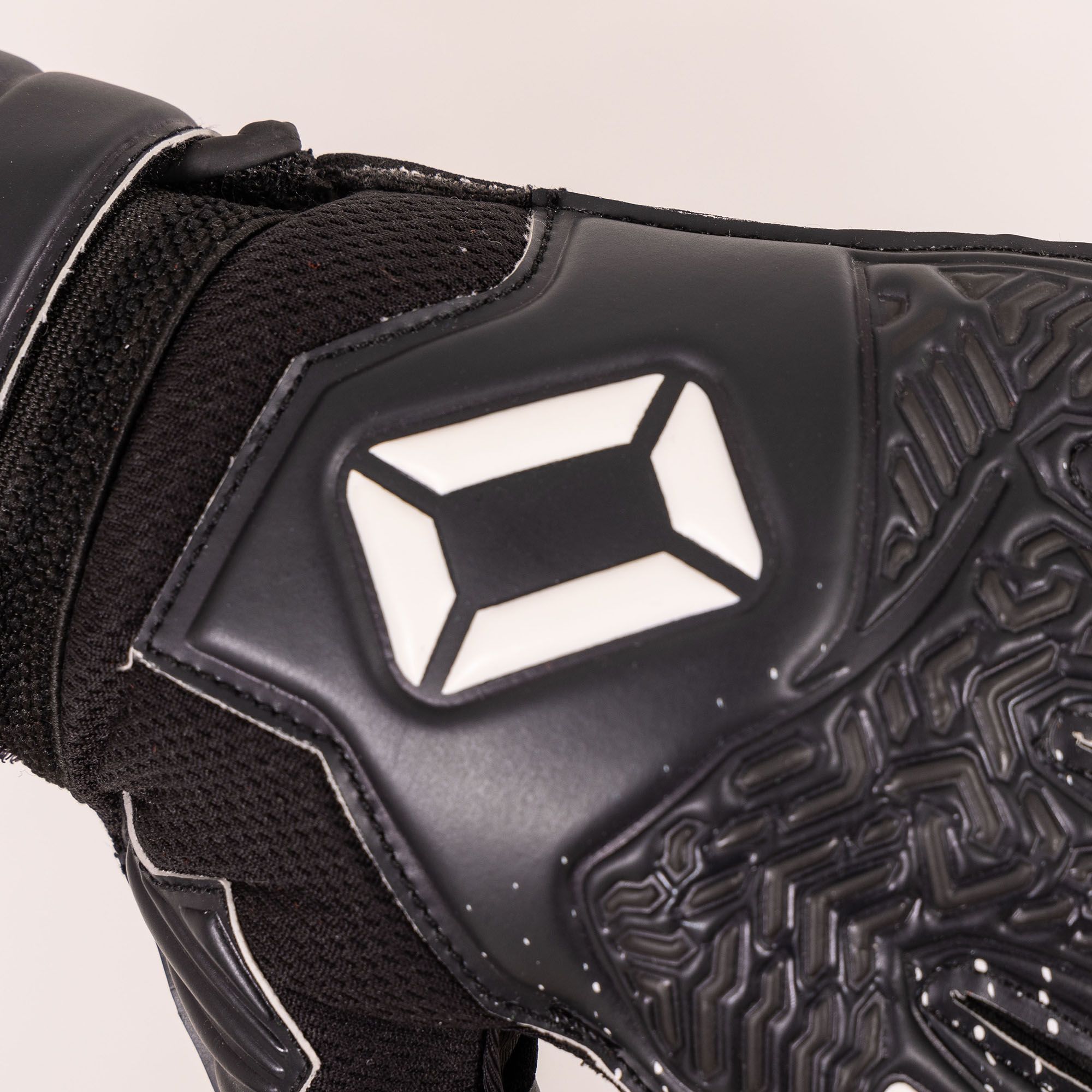 Stanno Hardground JR VI Goalkeeper Gloves
