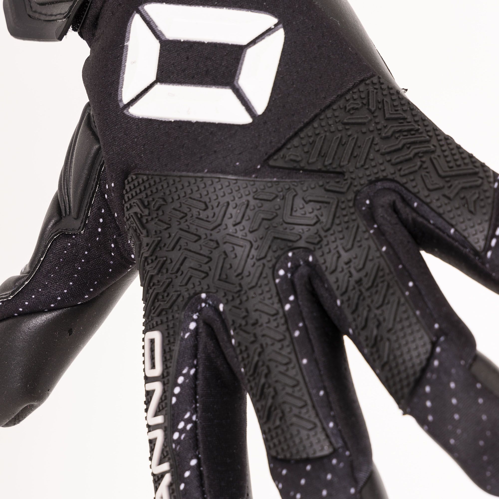 Stanno Hardground RFH VI Goalkeeper Gloves