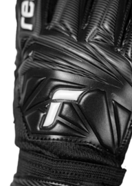 Reusch Attrakt Resist Junior