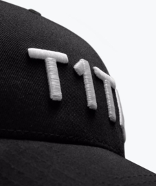 T1TAN Snapback Cap Zwart