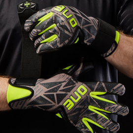 The One Glove Geo 3.0 Carbon