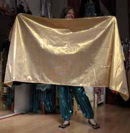 Shiny rectangular lamé GOLDEN veil, non transparent, with subtle diamond-shaped motives - 98 cm x 228 cm