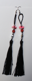 Extra Long - Long lightweight tassel earrings BLACK SILVER NEON PINK nr4 Boho hippy chick - Boucles d'oreilles poids léger floches NOIR