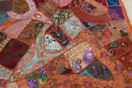 Patchwork Gujarati wandkleed ORANJE, GROEN, ROZE, PAARS pailletten kraaltjes - 100 cm x 100 cm - Gujarati wall decoration ORANGE, GREEN, PINK, beads and sequins patchwork decorated