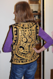 Luxe Fluwelen 1001 Nacht gilet Heren met spiegeltjes mouwloos model ZWART met gouden band krullen borduursel - Medium / L Large / XL Extra Large