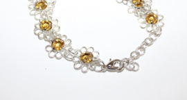 one size adaptable hand chain - 1-ring hand jewel Bollywood, flower decorated SILVER color with GOLDEN hearts - 1 Bracelet fleurs triangulaire tribal ARGENTÉ