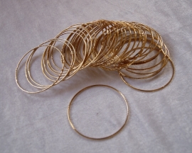 Setje van 10 Prinsessen Armbanden voor meisjes GOLD kleurig per 10 stuks, diameter 5,5 cm