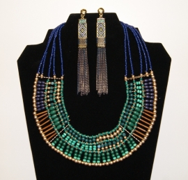 Farao2 Set - Cleopatra juwelen : halssnoer groen blauw goud kleurig + oorbellen met kettinkjes