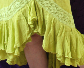 40-42 L-XL - Ruffled Bohemian gipsy summer skirt LIME GREEN knee long - Jupe aux volants,  VERT CLAIR