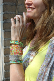 Flexible Beaded bracelet Ibiza fashion style BRIGHT GREEN, ORANGE, FUCHSIA BRIGHT PINK - Bracelet d'été aux petites perles style vacances Ibiza et Indien fluo ROSE FUCHSIA VERT ORANGE