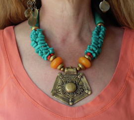 Necklace Hilal Boho4 - Boho hippy chick necklace GOLD colored  with AMBER color and TURQUOISE BLUE colored beads