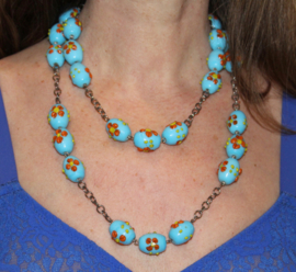 XL - TURQUOISE BLUE Flowered glass beads necklace, ORANGE and YELLOW flowers - Collier long aux perles verre bleu turquoise aux fleurs oranges sur chaîne