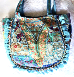 Patchwork Banjara Boho India hippie tas tote bag strandtas TURQUOISE5 GOUD BLAUW, bloemetjes, met kwastjes en kraaltjes