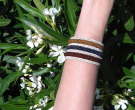 Flexibele Kraaltjes armband Ibiza stijl 3D WIT GOUD BRUIN ANTRACIET /OLIE kleur 