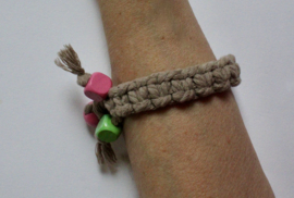 Unisex Macramé armband MINTGROEN-TURQUOISE, TAUPE-BEIGE-BRUIN met gekleurde houten kralen - Large