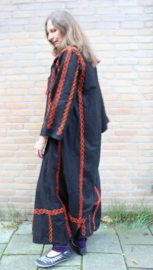 Egyptian Sinai Folk dress BLACK, RED handycraft embroidered - Robe folklorique Egyptienne  du Sinaï