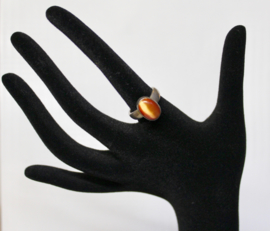 ZILVEREN ring met ORANJE Kattenoog  - maat 57-58 size