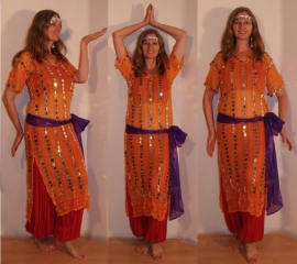 3-delig Cleopatra ensemble : transparante netjurk/tuniek oranje-GEEL met zilver + heupsjaaltje + hoofdbandje met muntjes - S M L XL 