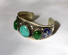 XL SILVER colored Kuchi bracelet, TURQUOISE, BLUE and GREEN stones en hearts decorated