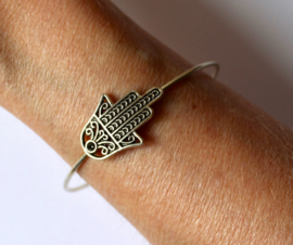 Armband ZILVER kleurig met handje van Fatima / hamsa 