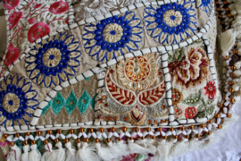 One of a kind, richely embroidered Banjari Indian Bohemian Bag WHITE12 GOLD MULTICOLOR