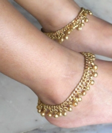 1 pair of metal anklets GOLD color - Small Medium 22-23 cm - 1 paire de Chaînes de cheville couleur DORÉ