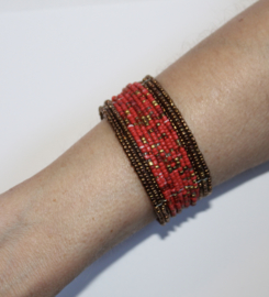 Ibiza hippy chick beaded bracelet with color mix PURPLE or RED, BRASS color rimmed
