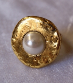 one size adaptable - Ring with pearl GOLD color - Bague DORÉ à perle