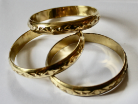 6,7 cm diameter - GOLDEN bracelet / bangles