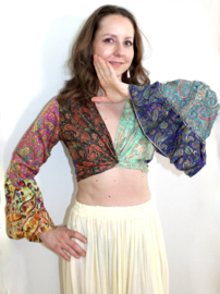MULTICOLOR zijden wikkeltopje nr2 met ruches aan de mouwen en GOUD opdruk, India dessin - one size fits XS, S, M, L XL