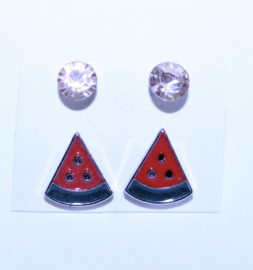 2 paar Stekertjes oorbellen: pizza Kawai oorbellen + roze diamant