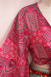 one size fits XS, S, M, L - Silk wrap and tie top wide trumpet sleeves in shades of RED and PINK with TURQUOISE details, paisley design