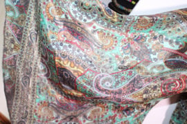 Zijden wikkeltopje paisley motief met wijd uitlopende trompetmouwen in tinten van TURQUOISE, BEIGE, MINT, BRUIN, AARDE en GEEL India - one size fits S, M, L, XL