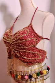 Glitter vlindertop BORDEAUX / DONKERROOD met GOUDEN kraaltjes versiering en kralenfranje - M, S, XS