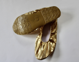 GOLDEN shoes, rubber soles - size 38