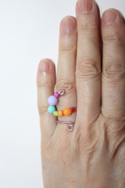 Regenboog ring, regenboog kleuren EN 7 chakra kleuren - adaptable size - Rainbow ring