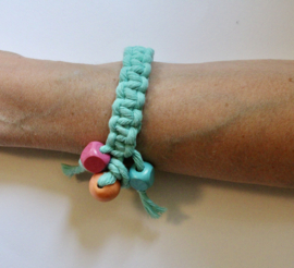 Unisex Macramé armband MINTGROEN-TURQUOISE, TAUPE-BEIGE-BRUIN met gekleurde houten kralen - Large