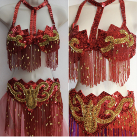 Fully sequinned 5-piece bellydance costume RED GOLD, beaded fringe decorated