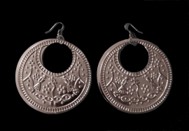 XL diameter 7,5 cm - Saidi earrings SILVER color Egypt with pharaonic symbols - boucles d'oreilles SAIDI Égyptiennes couleur ARGENTÉE