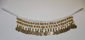 Band versierd met haakwerk, kralen en muntjes WIT met GOUD - 30 cm versierd - Band, beads and coins decorated WHITE, GOLD decorated