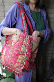 Patchwork Banjari Indian Bohemian Tote Bag strandtas FUCHSIA ROZE10 met rijkelijk GOUDEN borduursel