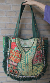 Patchwork Banjara Boho India hippie tas tote bag GROEN2 GOUD met kwastjes en kraaltjes