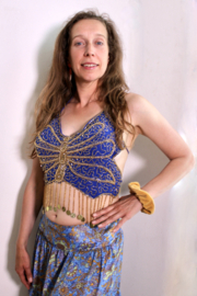 Glitter vlindertop KONINGSBLAUW met GOUDEN kraaltjes versiering, muntjes en kralenfranje - M, S, XS