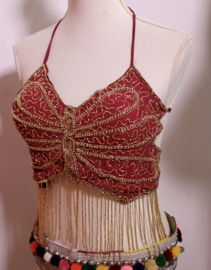 Glitter vlindertop BORDEAUX / DONKERROOD met GOUDEN kraaltjes versiering en kralenfranje - M, S, XS