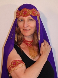 4-delige juwelen set Cleopatra: hoofdband /haarband + armbanden + choker, ROZE GOUD versierd met kraaltjes en pailletten