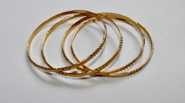 5,5 cm diameter - Princess nr1  : 2 bracelets GOLD color girls