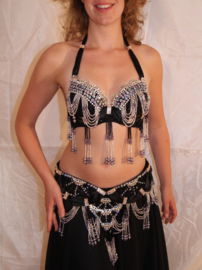2-piece Bellydance costume BLACK SILVER DIAMOND STRASS -  set soutien-gorge  + ceinture de danse  NOIR ARGENTÉ aux sequins et aux franges